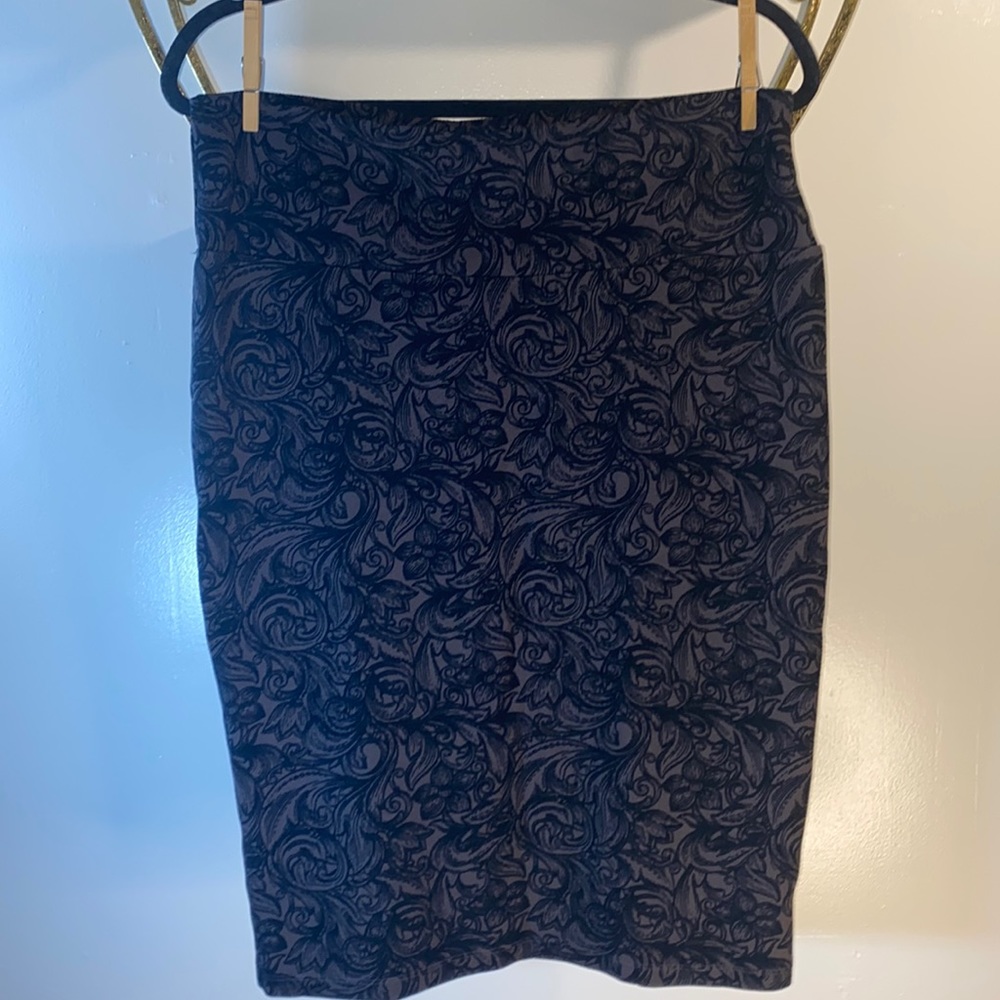 Lula Roe Pencil Skirt sz. Large